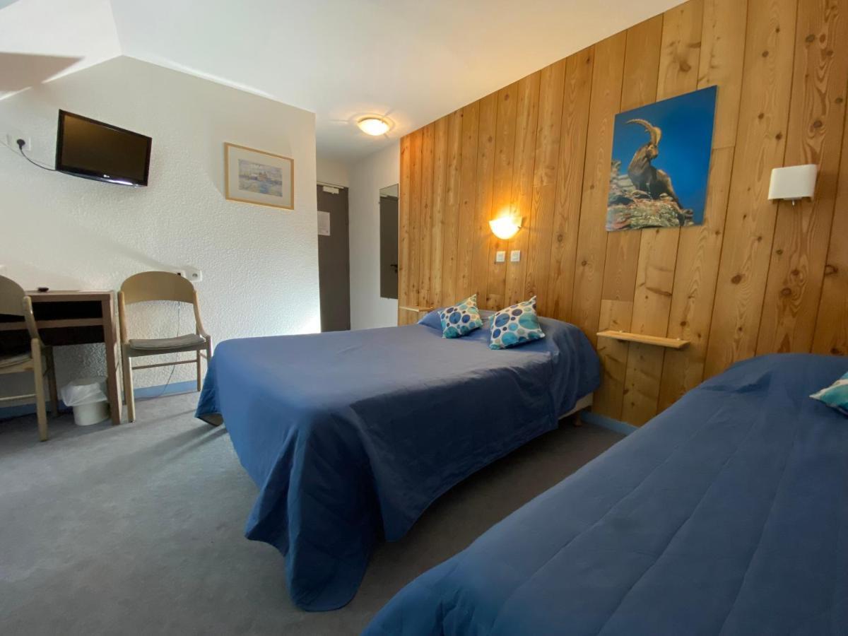 Hotel De La Gare Eygliers Екстер'єр фото
